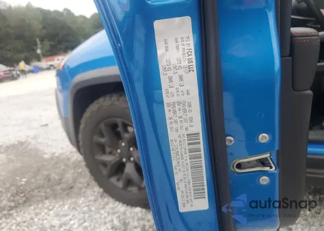 2018 Jeep Cherokee Trailhawk из США, поврежденный, VIN 1C4PJMBX5JD610418